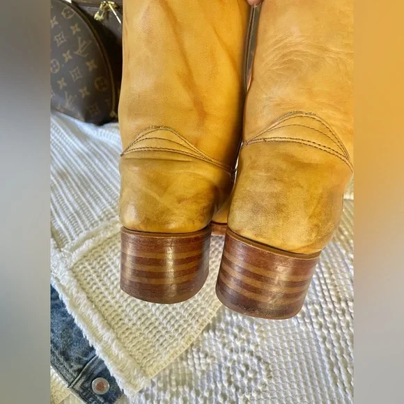 FryeBanana Campus Boots 14L